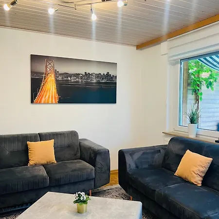 Familienfreundliches Amara Mit Garten Und Terrasse - Am Bodensee FDH