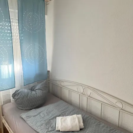 Holiday home Familienfreundliches Amara Mit Garten Und Terrasse - Am Bodensee *