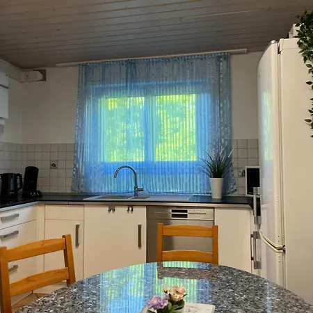 Familienfreundliches Amara Mit Garten Und Terrasse - Am Bodensee *