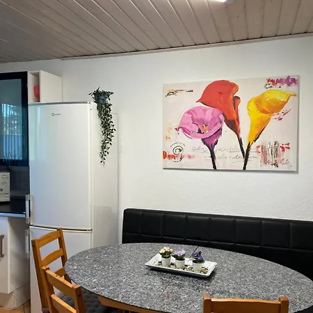Familienfreundliches Amara Mit Garten Und Terrasse - Am Bodensee